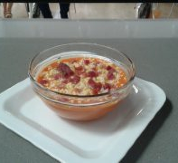 salmorejo con manzana o zanahoria