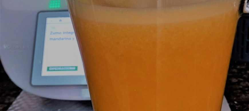 Zumo integral de mandarinas, sin azucares añadidos