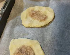 Step <p>onga en el vaso el aceite, la manteca y el agua y programe 1 min/37°C/vel 2.</p> illustration