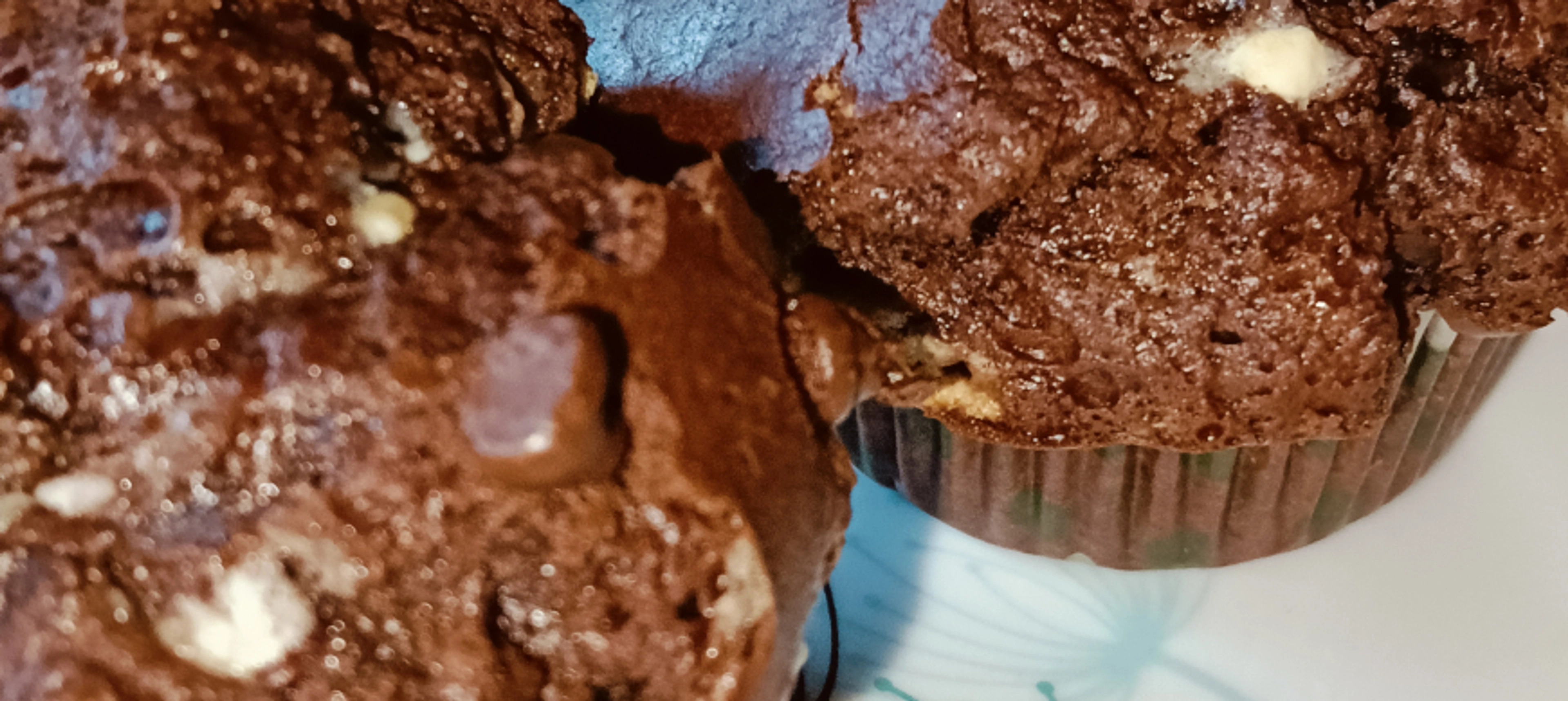 MUFFINS TRI-CHOCOLATES