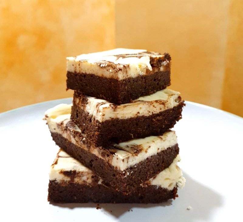 BROWNIE DE CHEESECAKE ¡¡¡¡ SIN AZUCARES, NI HARINAS !!!!