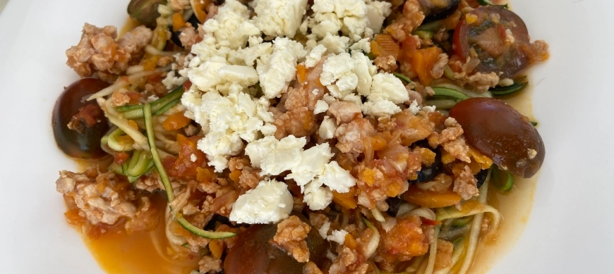 ESPIRALES DE CALABACIN CON BOLOÑESA DE PAVO