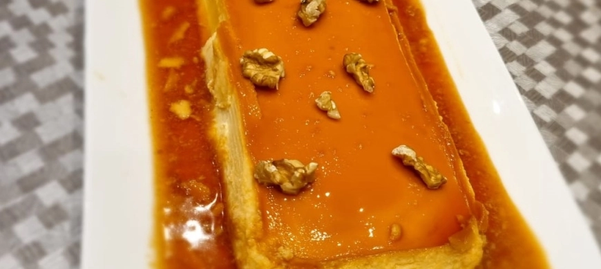 FLAN DE QUESO Y NUECES