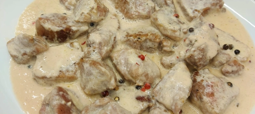 SOLOMILLO DE CERDO CON SALSA DE OPORTO