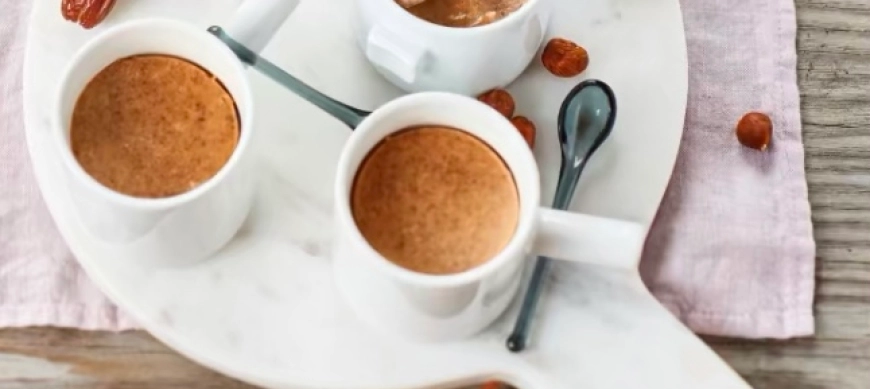 Crema de dátiles y avellanas
