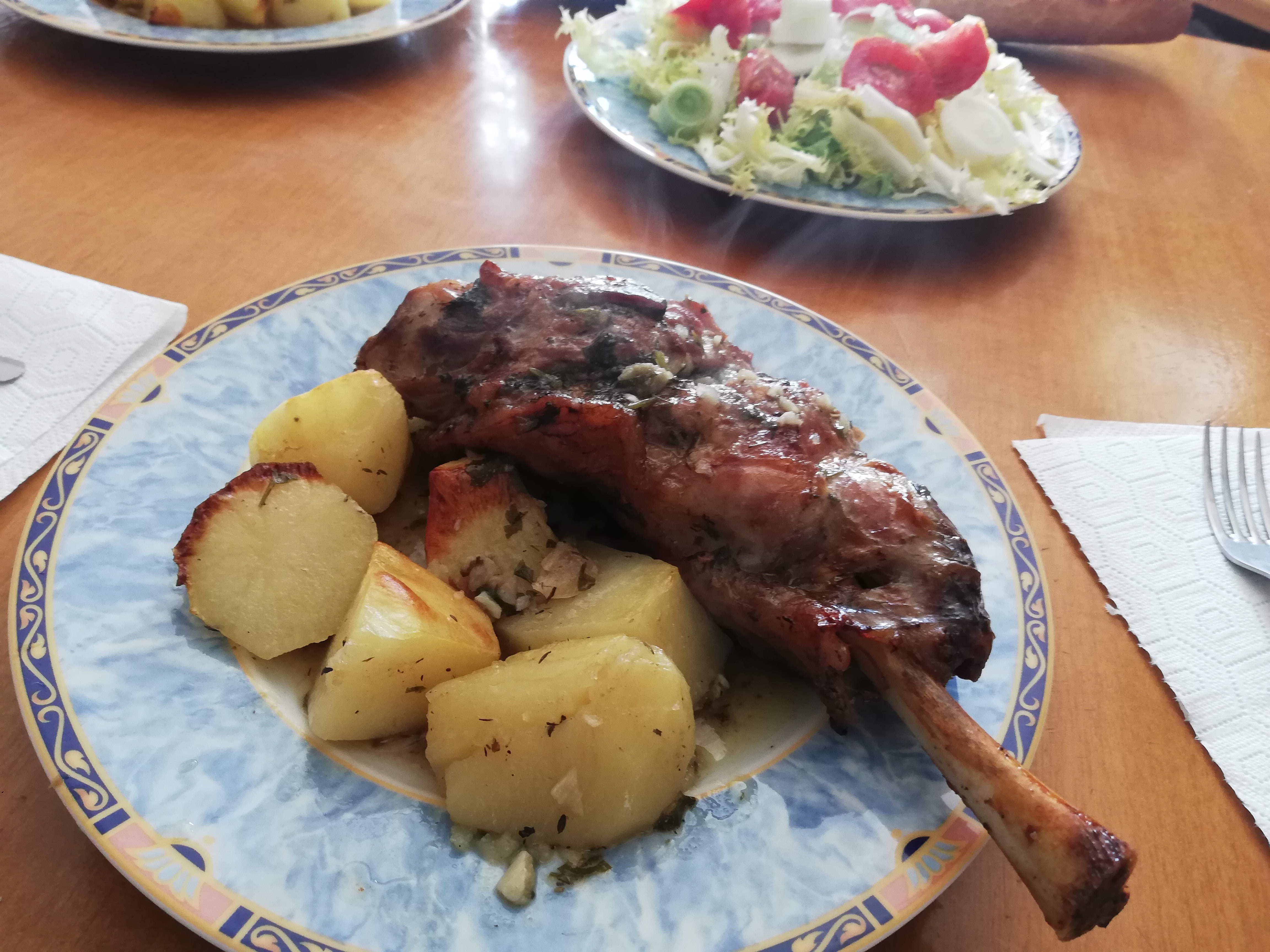 Paletillas de cordero y asadas - Cocción en varoma - Blog de JOSEFA  RIQUELME IBAÑEZ de Thermomix® Alicante