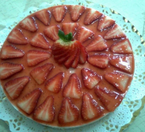 TARTA DE NATA Y FRESAS
