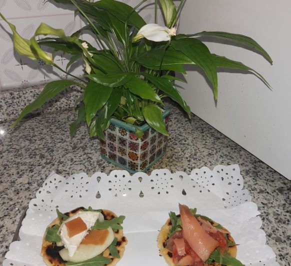 COCA EN OLI EN CANAPES