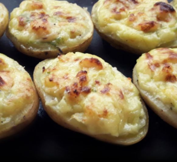 PATATAS RELLENAS DE GAMBAS